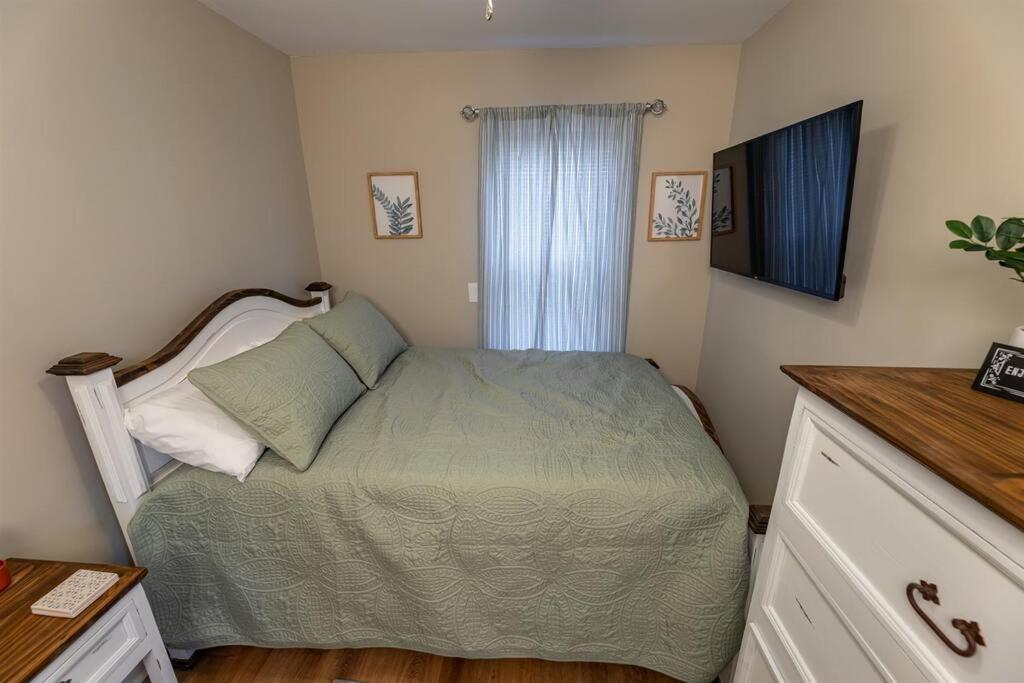 Saint Charles The Cardinal Nest A Cozy Cottage On Main St מראה חיצוני תמונה